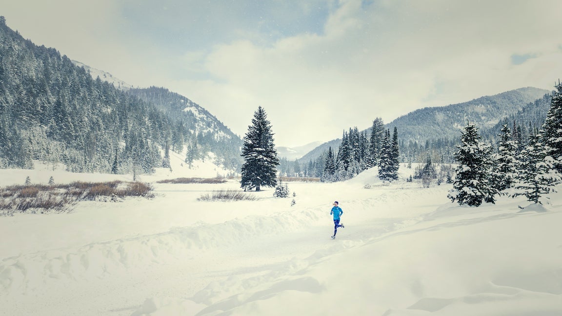 Running outside this winter? Experts share hot tips for cool temps