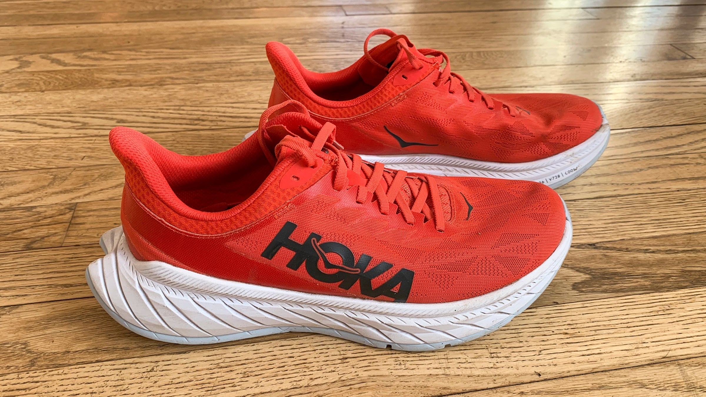 Shoe of the Week: HOKA Carbon X 2