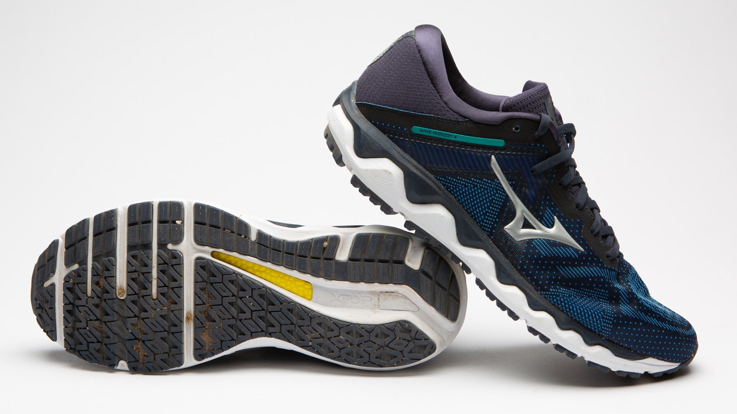 Shoe of the Week: Mizuno Wave Horizon 4