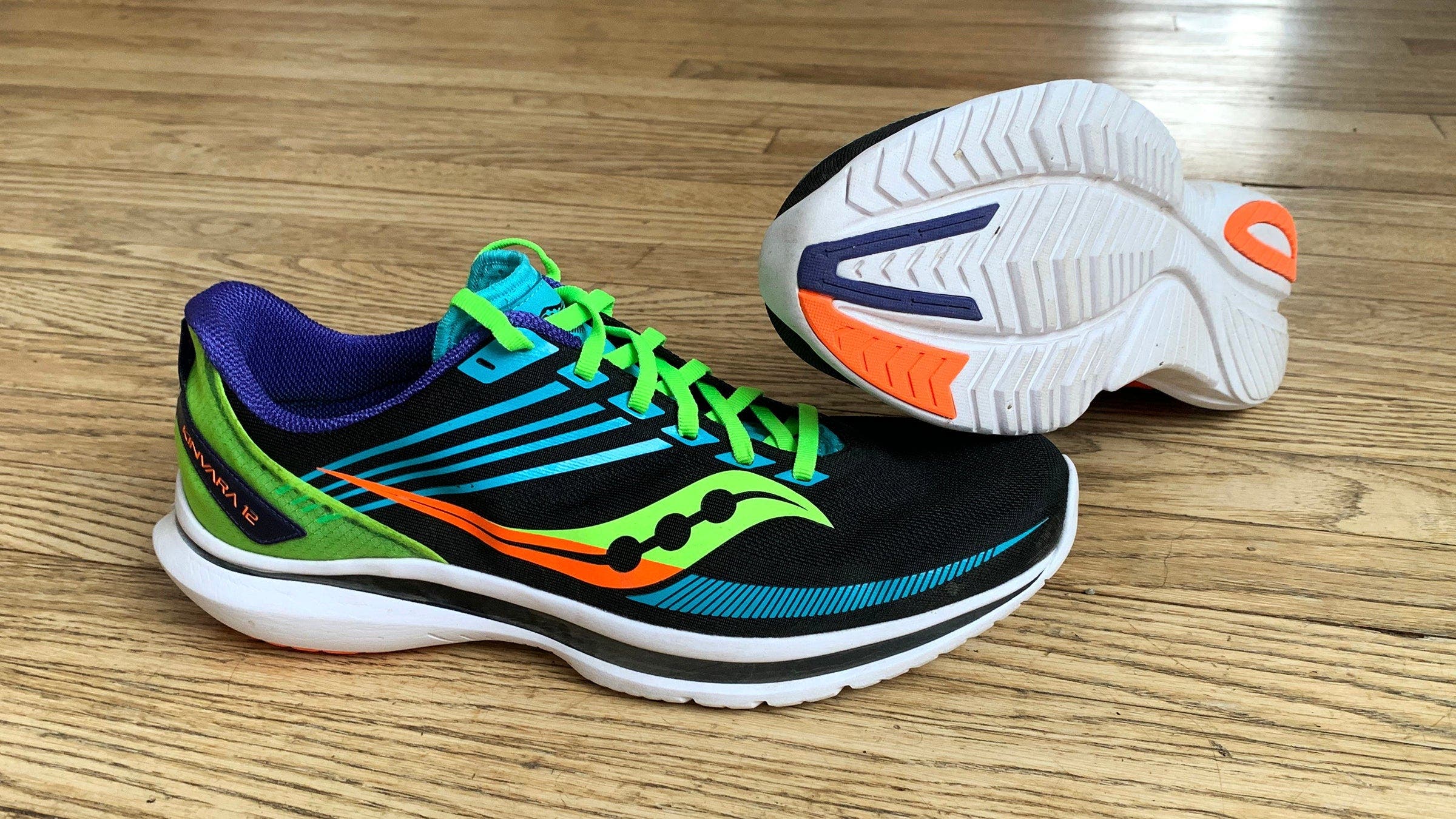NIB Rare Men’s Limited Edition Shamrock Saucony
Kinvara 12 Sneakers Saucony Kinvara 16 Men main image 4