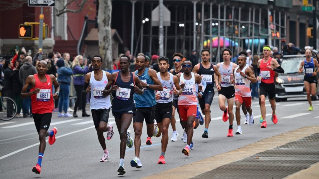 New york store marathon running shoes