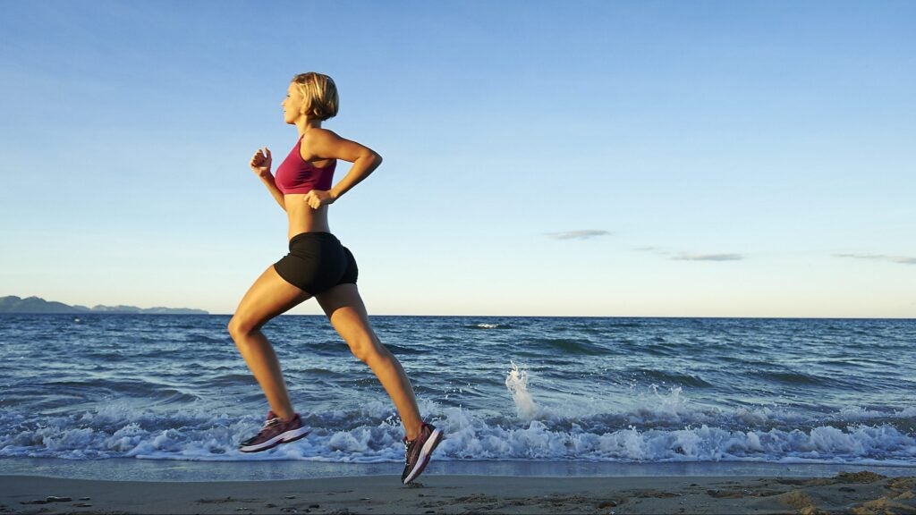 why-do-my-legs-itch-when-i-run-running-day-running-tips-running