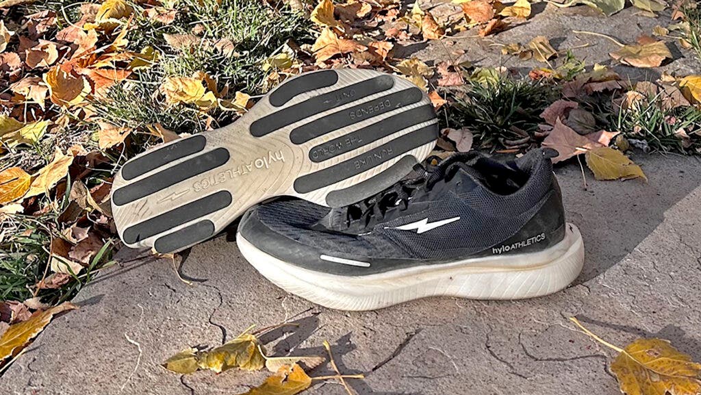 Hylo Athletics Impact green running shoe