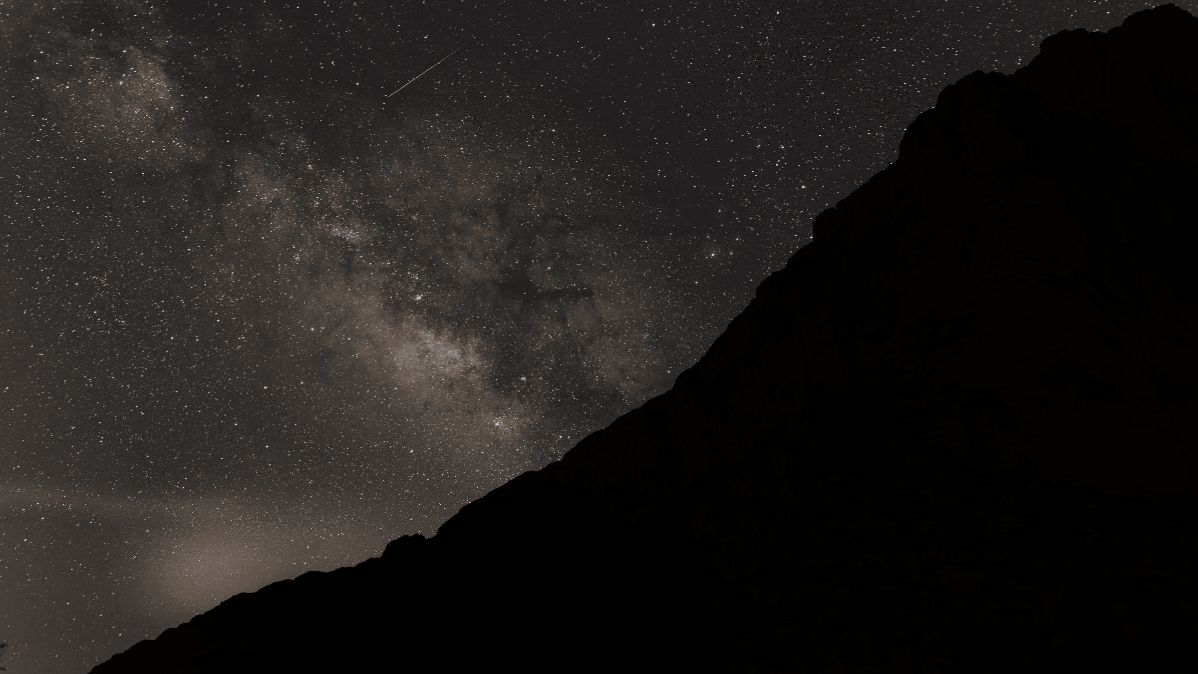 When you’re as remote as Big Bend National Park, in southwest Texas, it’s no wonder the night skies are described as dark as coal. This is home to unspoiled wilderness stretching 801,163 acres over protected land that is also considered one of the country’s best destinations for stargazing.