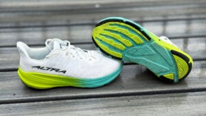 Altra Experience Flow 2 pair