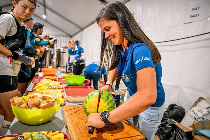 utmb 2024 aid station