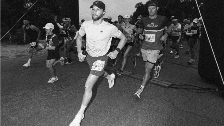 “The author, far right, number 540, at the start of the 2025 Bulldog Ultra 25K. (Photo: Everett Johnson, @everettjohnsonphoto)
