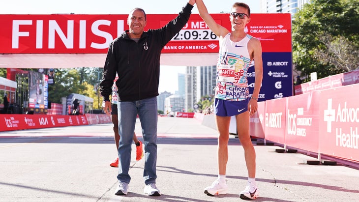 Conner Mantz set a new American record at the Chicago marathon wearing Nike Alphafly 3.