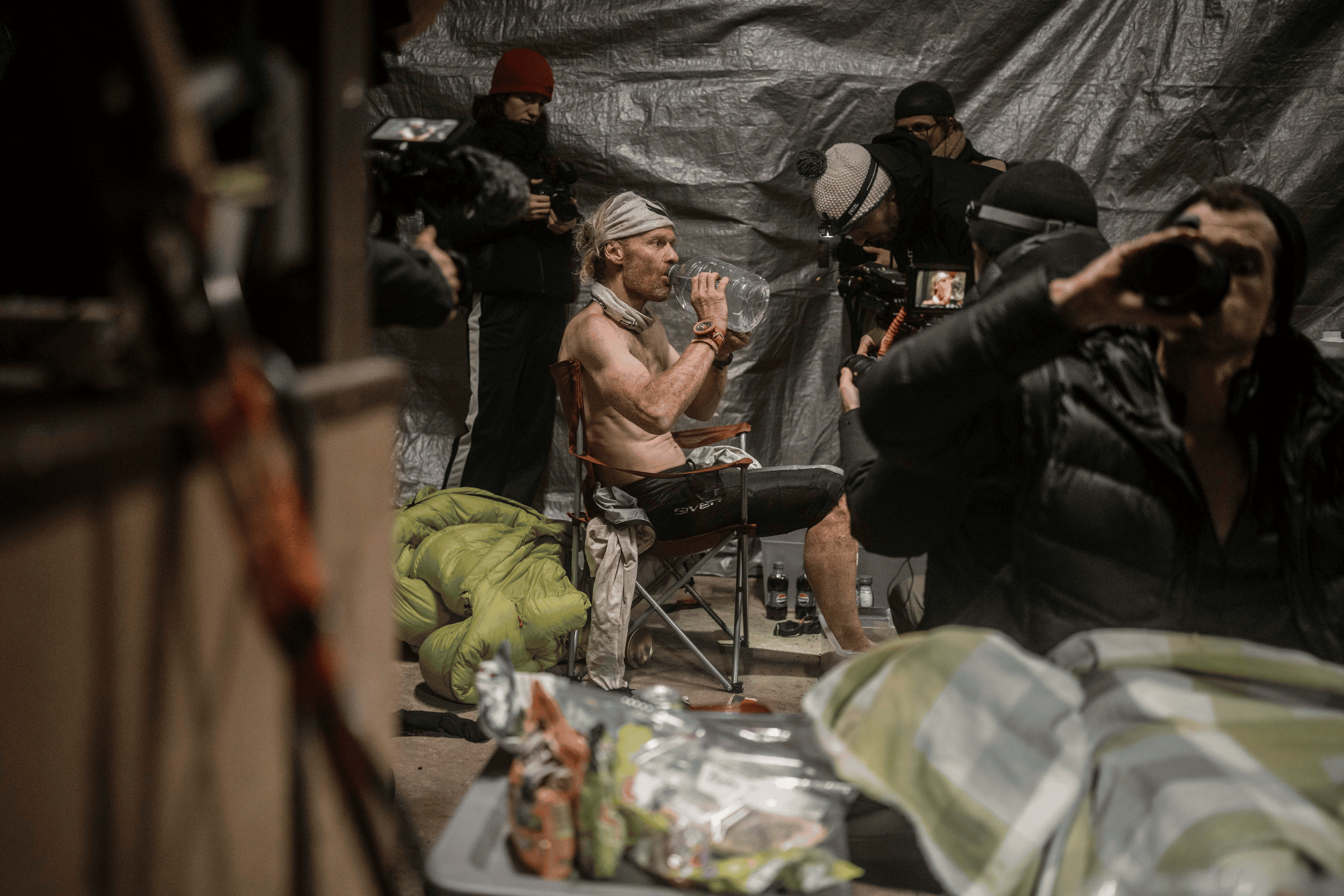 The pages have been collected on loop 2. We can only imagine Laz’s book choices are not random. The race is heating up—and more literally, cooling down.