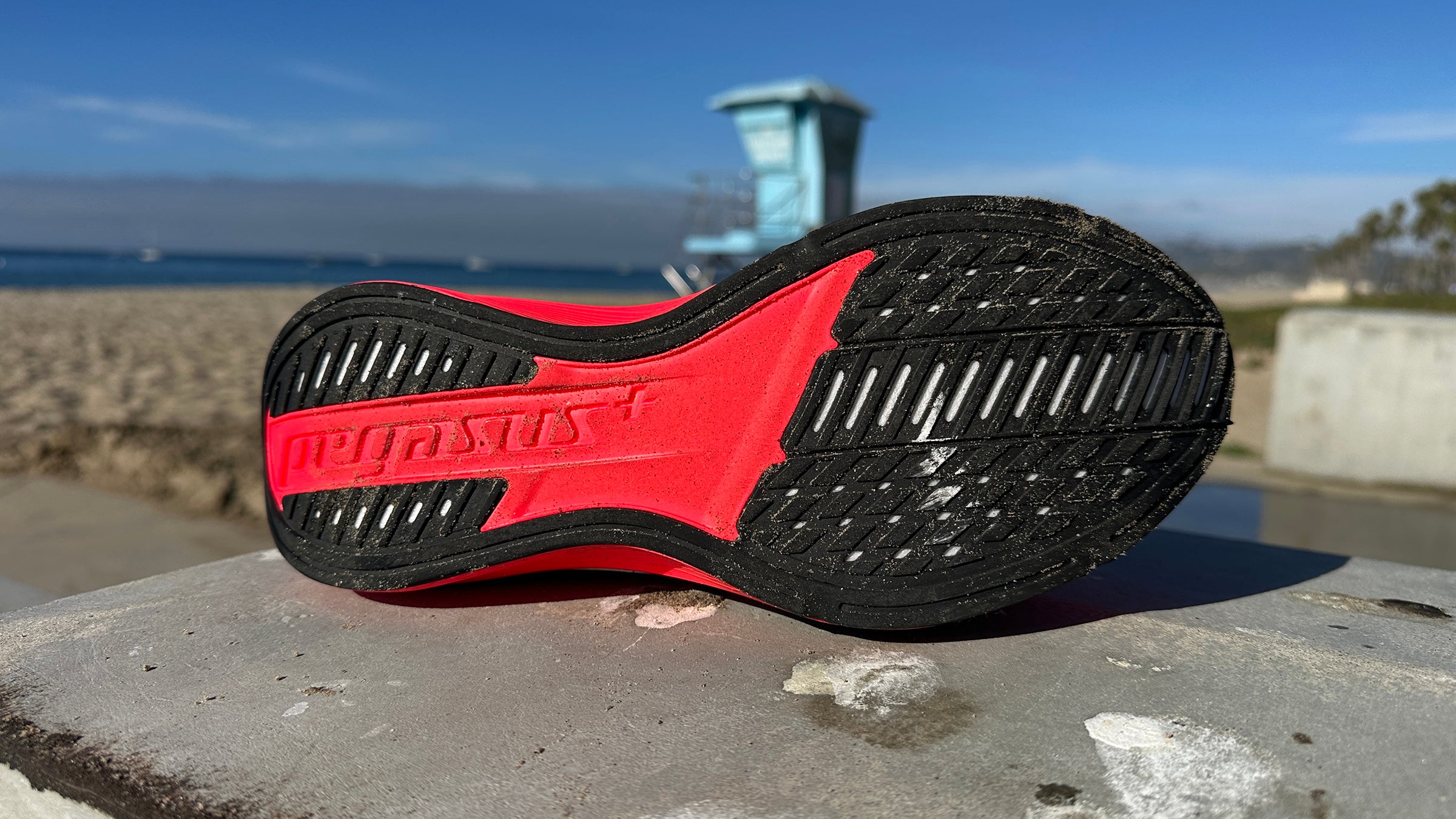 Nike-Pegasus-Plus-2-sole.jpg?